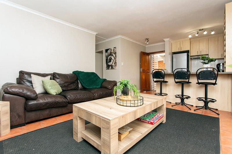 2 Bedroom Property for Sale in Morgenster Heights Western Cape